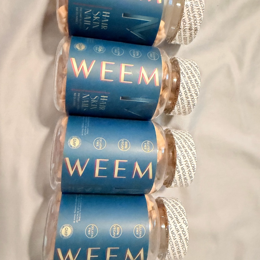 Weem Hair & Skin Gummies
